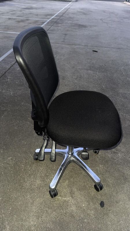 Buro Metro Task Chair