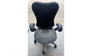 Herman Miller Mirra1- Butterfly