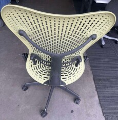 Herman Miller Mirra1- Lime