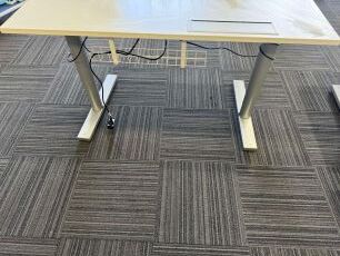 Kinnarps Height Adjust Desk 1500mm