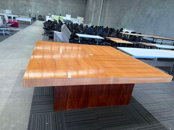 Boardroom Table 2100mm