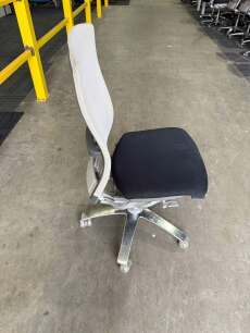 Formway Life Chair